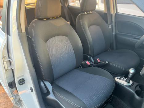 NISSAN March 1.6 16V 4P SL FLEX AUTOM�TICO CVT, Foto 11