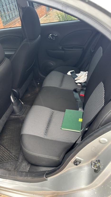 NISSAN March 1.6 16V 4P SV FLEX, Foto 5