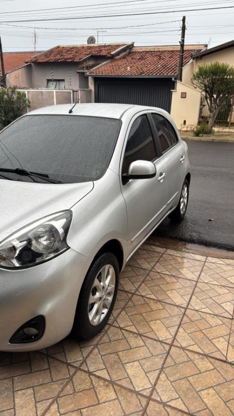 NISSAN March 1.6 16V 4P SV FLEX, Foto 8