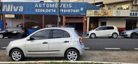 NISSAN March 1.6 16V 4P SL FLEX, Foto 5