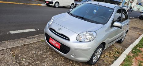 NISSAN March 1.6 16V 4P SL FLEX, Foto 7
