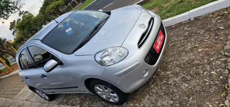 NISSAN March 1.6 16V 4P SL FLEX, Foto 12