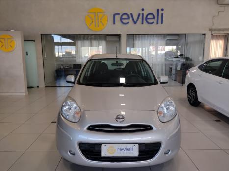NISSAN March 1.6 16V 4P SV FLEX, Foto 3