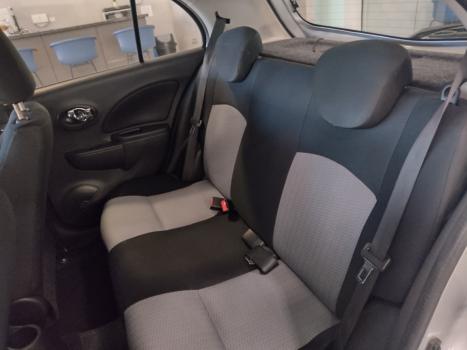 NISSAN March 1.6 16V 4P SV FLEX, Foto 10