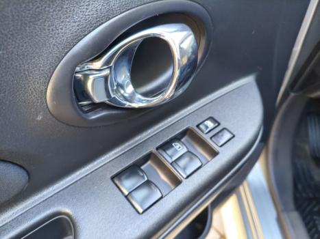 NISSAN March , Foto 8