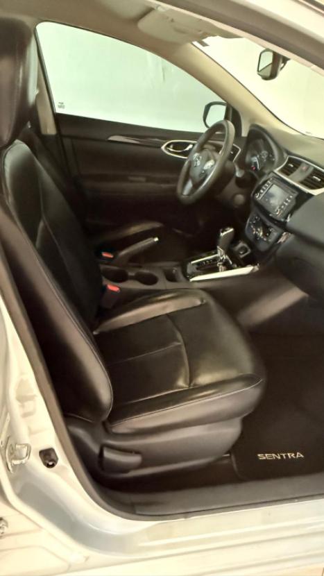 NISSAN Sentra 2.0 16V 4P SV FLEX AUTOM�TICO CVT, Foto 12