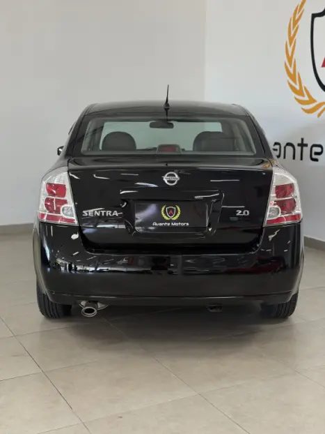 NISSAN Sentra 2.0 16V 4P, Foto 5