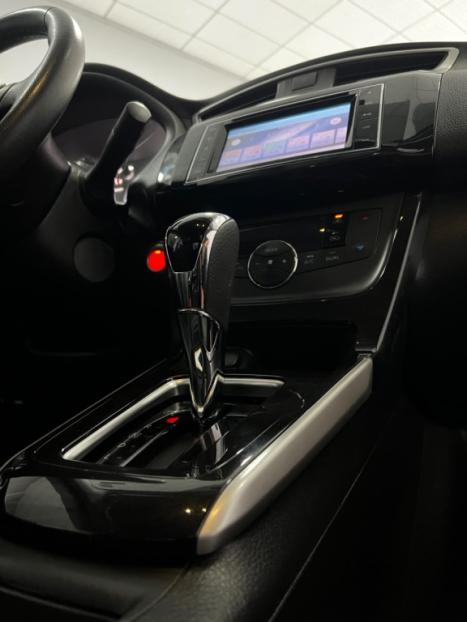 NISSAN Sentra 2.0 16V 4P SV FLEX AUTOM�TICO CVT, Foto 9