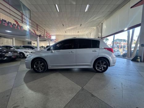 NISSAN Tiida Hatch 1.8 16V 4P SL FLEX AUTOMTICO, Foto 7