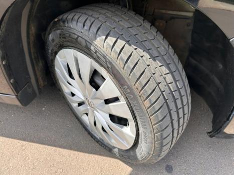 NISSAN Tiida Sedan 1.8 16V 4P FLEX, Foto 7