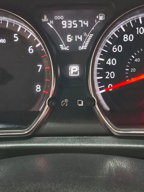 NISSAN Versa Sedan 1.6 16V 4P FLEXSTART V-DRIVE PLUS XTRONIC AUTOMTICO CVT, Foto 17