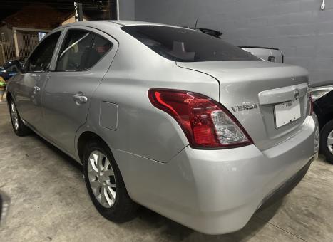 NISSAN Versa Sedan 1.6 16V 4P SV FLEX XTRONIC AUTOMTICO CVT, Foto 3