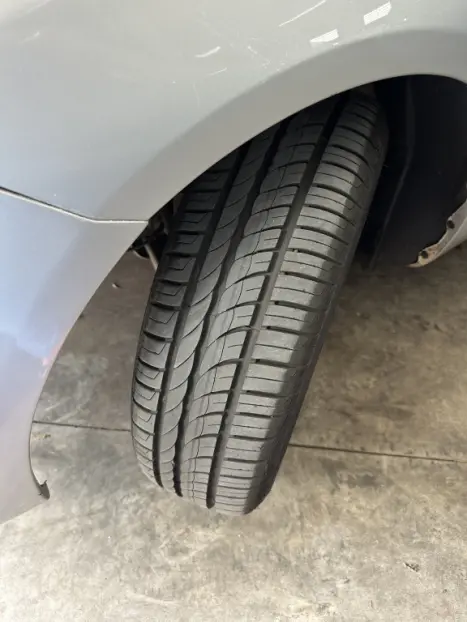 NISSAN Versa Sedan 1.6 16V 4P SV FLEX XTRONIC AUTOMTICO CVT, Foto 9