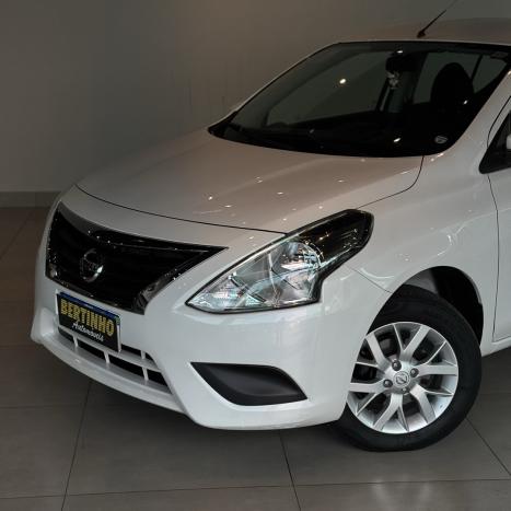 NISSAN Versa Sedan 1.6 16V 4P SV FLEX XTRONIC AUTOMTICO CVT, Foto 2