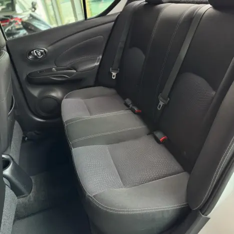NISSAN Versa Sedan 1.6 16V 4P SV FLEX XTRONIC AUTOMTICO CVT, Foto 15