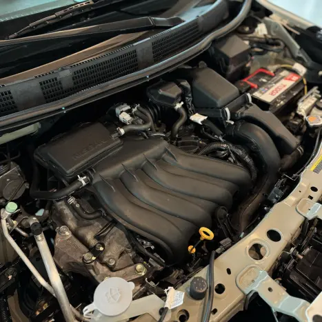 NISSAN Versa Sedan 1.6 16V 4P SV FLEX XTRONIC AUTOMTICO CVT, Foto 17
