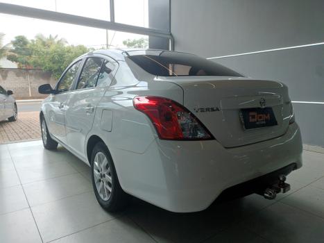 NISSAN Versa Sedan 1.6 16V 4P SV FLEX XTRONIC AUTOMTICO CVT, Foto 3