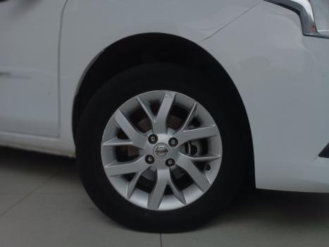NISSAN Versa Sedan 1.6 16V 4P SV FLEX XTRONIC AUTOMTICO CVT, Foto 5