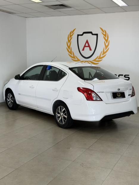 NISSAN Versa Sedan 1.6 16V 4P FLEX SV, Foto 5