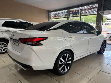 NISSAN Versa Sedan 1.6 16V 4P FLEX EXCLUSIVE XTRONIC AUTOMTICO CVT, Foto 4