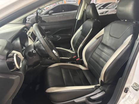 NISSAN Versa Sedan 1.6 16V 4P FLEX EXCLUSIVE XTRONIC AUTOMTICO CVT, Foto 10