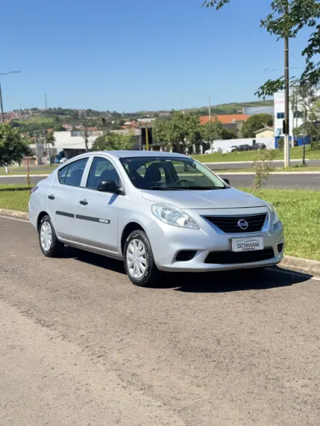 NISSAN Versa Sedan 1.6 16V 4P FLEX S, Foto 5