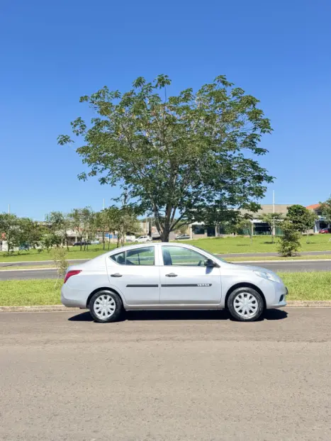 NISSAN Versa Sedan 1.6 16V 4P FLEX S, Foto 7