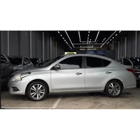 NISSAN Versa Sedan 1.6 16V 4P SL FLEX XTRONIC AUTOMÁTICO CVT, Foto 2