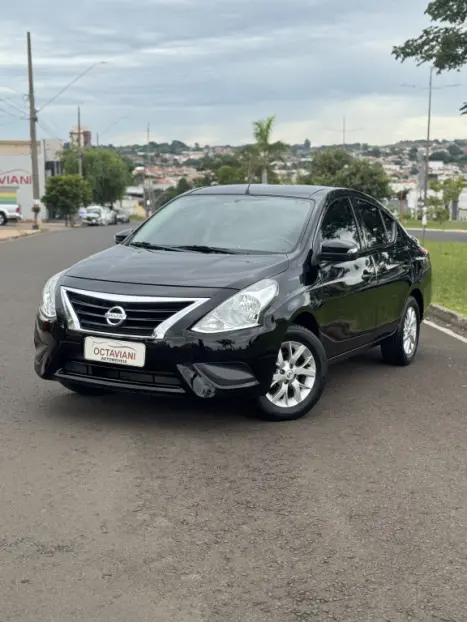 NISSAN Versa Sedan 1.6 16V 4P FLEX SV, Foto 1