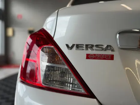 NISSAN Versa Sedan 1.6 16V 4P FLEX SR XTRONIC AUTOM�TICO CVT, Foto 9
