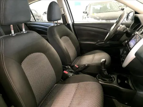 NISSAN Versa Sedan 1.6 16V 4P FLEX SV, Foto 12