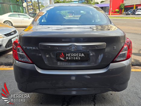 NISSAN Versa Sedan 1.0 4P FLEX S, Foto 4