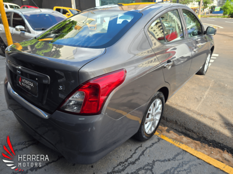 NISSAN Versa Sedan 1.0 4P FLEX S, Foto 5