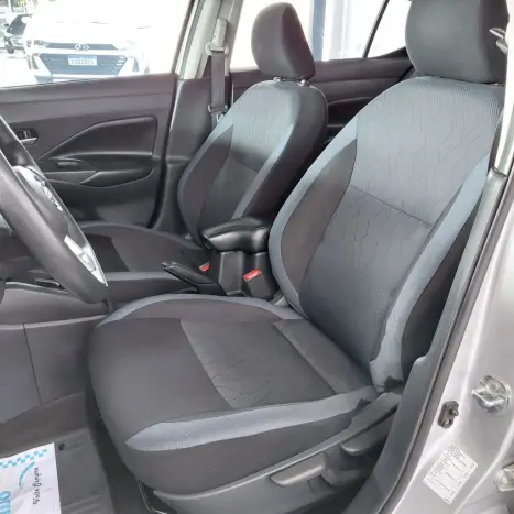 NISSAN Versa Sedan 1.6 16V 4P FLEX ADVANCE XTRONIC AUTOM�TICO CVT, Foto 5