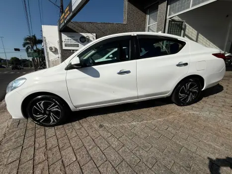 NISSAN Versa Sedan 1.6 16V 4P FLEX SV, Foto 4