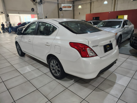 NISSAN Versa Sedan 1.6 16V 4P FLEX SV, Foto 3