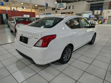 NISSAN Versa Sedan 1.6 16V 4P FLEX SV, Foto 4
