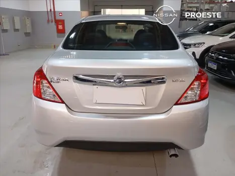 NISSAN Versa Sedan 1.6 16V 4P FLEX SL, Foto 2