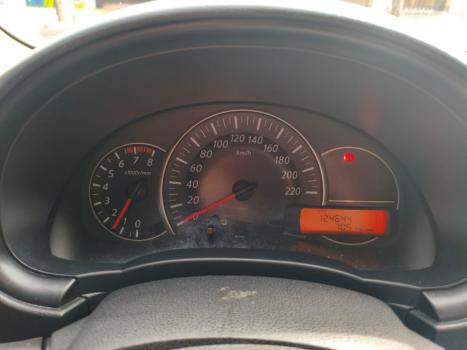 NISSAN Versa Sedan 1.0 4P FLEX, Foto 6