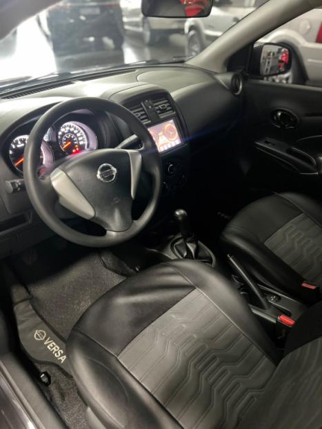 NISSAN Versa Sedan 1.6 16V 4P FLEXSTART V-DRIVE, Foto 5