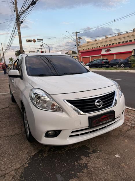NISSAN Versa Sedan 1.6 16V 4P FLEX SL, Foto 2