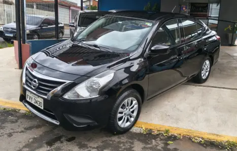NISSAN Versa Sedan 1.0 4P FLEX S, Foto 1