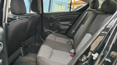 NISSAN Versa Sedan 1.0 4P FLEX S, Foto 5