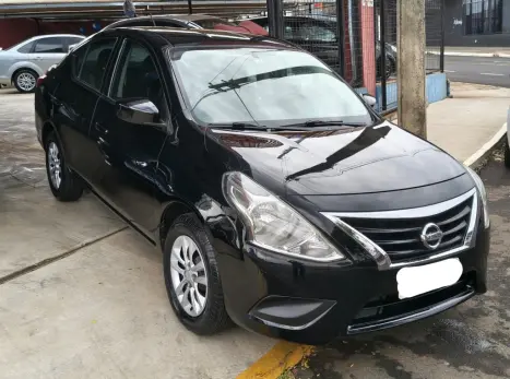 NISSAN Versa Sedan 1.0 4P FLEX S, Foto 3