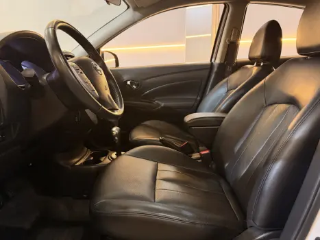 NISSAN Versa Sedan 1.6 16V 4P SL FLEX XTRONIC AUTOMÁTICO CVT, Foto 16