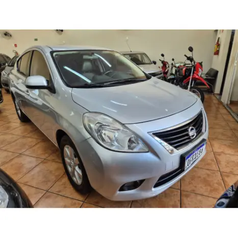 NISSAN Versa Sedan 1.6 16V 4P FLEX SL, Foto 2