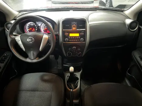 NISSAN Versa Sedan 1.6 16V 4P FLEX SV, Foto 6