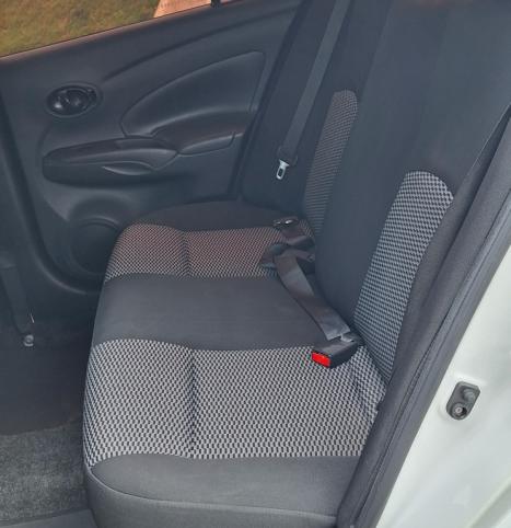 NISSAN Versa Sedan 1.0 4P FLEX, Foto 9