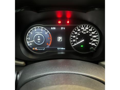 NISSAN Versa Sedan , Foto 8