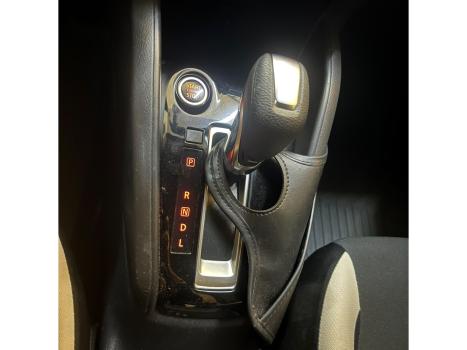 NISSAN Versa Sedan , Foto 10